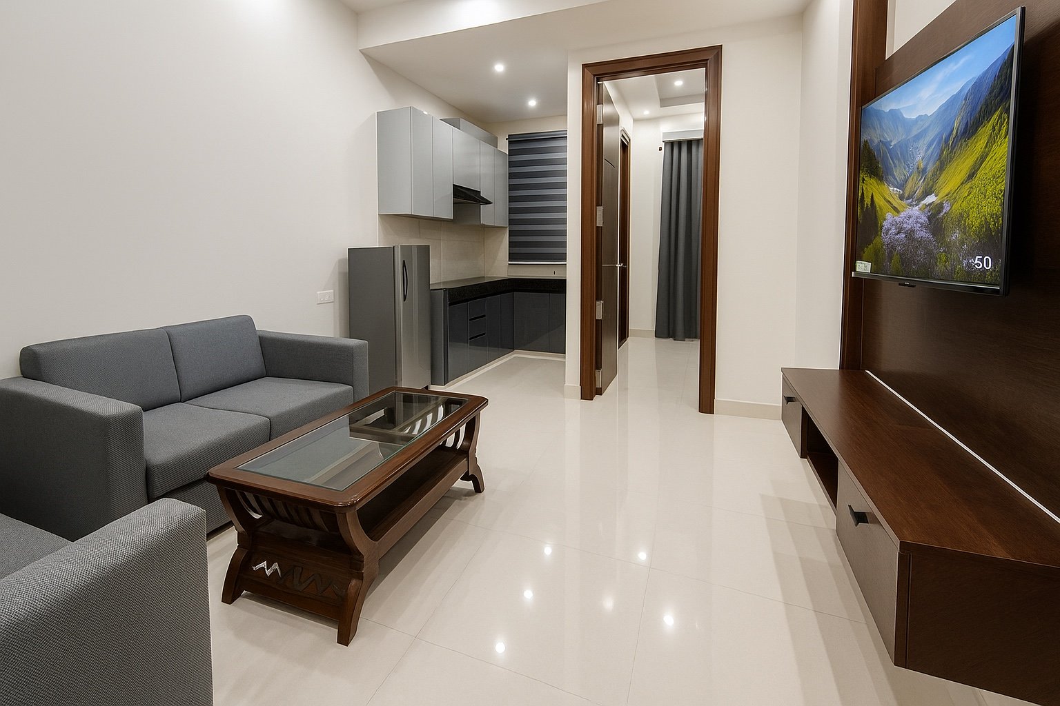 1 RK + 1 bhk in Sec 53 golf course road Gurgaon photo