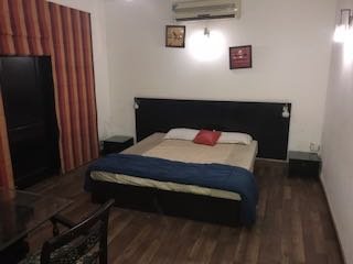 Girls pg  Dlf phase 2 gurgaon photo